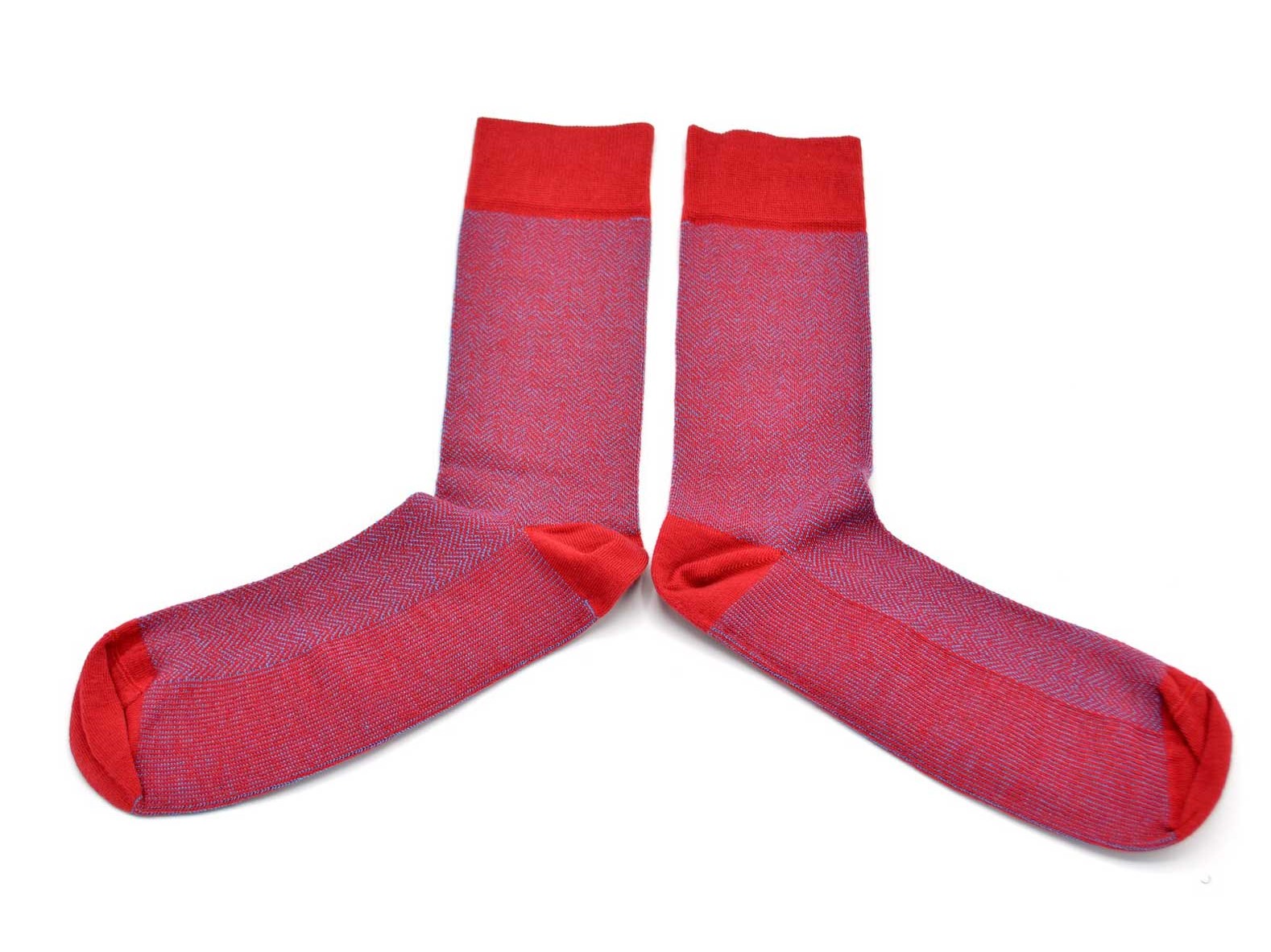 chaussettes-fantaisie-hommes-femmes-en-coton-rouges-à-motifs-chevrons-bleu-ciel-remaillées-à-la-main